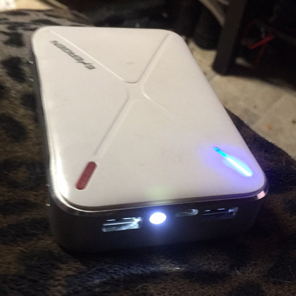 Used Power bank energen battery capacity 18000mAh